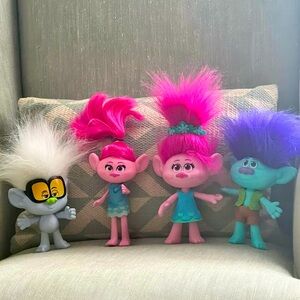 Dreamworks Trolls Lot of 4 Hasbro Trolls Movie
Collectible Dolls Figures Toys